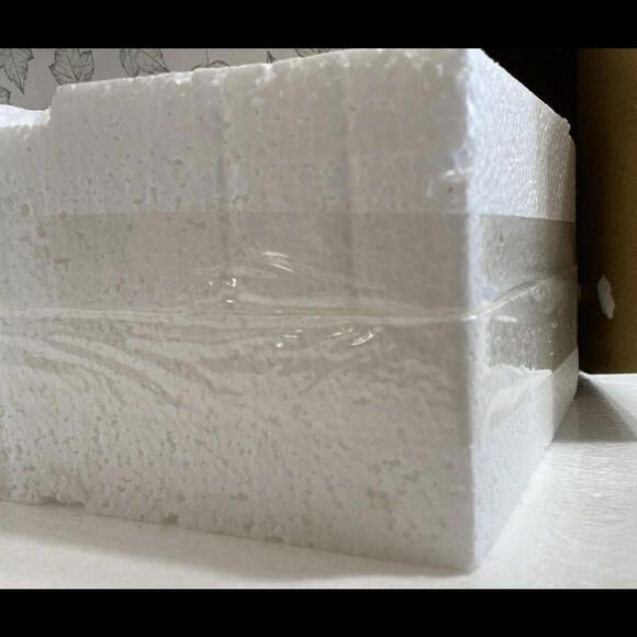 Charming Tails~ FRIENDSHIP IS THE REASON TO CELEBRATE Figure 98/307  NEW Sealed - Picture 3 of 8